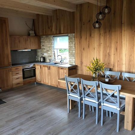 Apartman Nezichov Touzim Екстер'єр фото