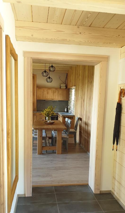 Apartman Nezichov Touzim Екстер'єр фото